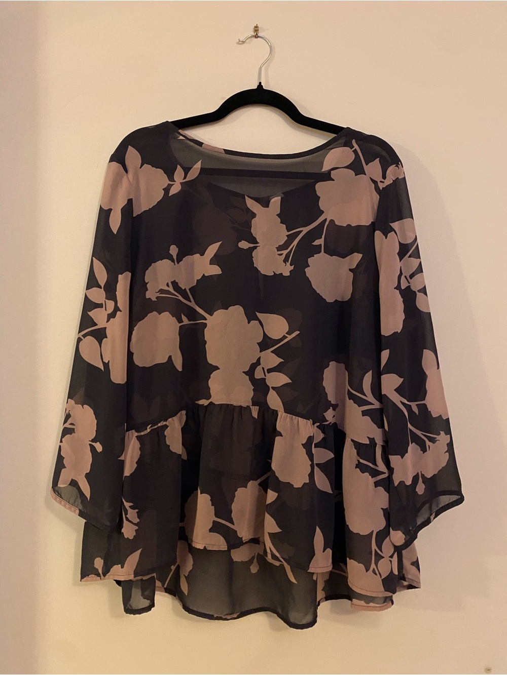 Sheer Old Navy Black & Blush Floral Peasant Blouse size XL
